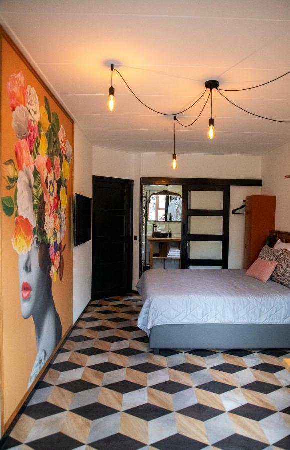 B&B Joli Met Prive Wellness Wemeldinge Eksteriør billede